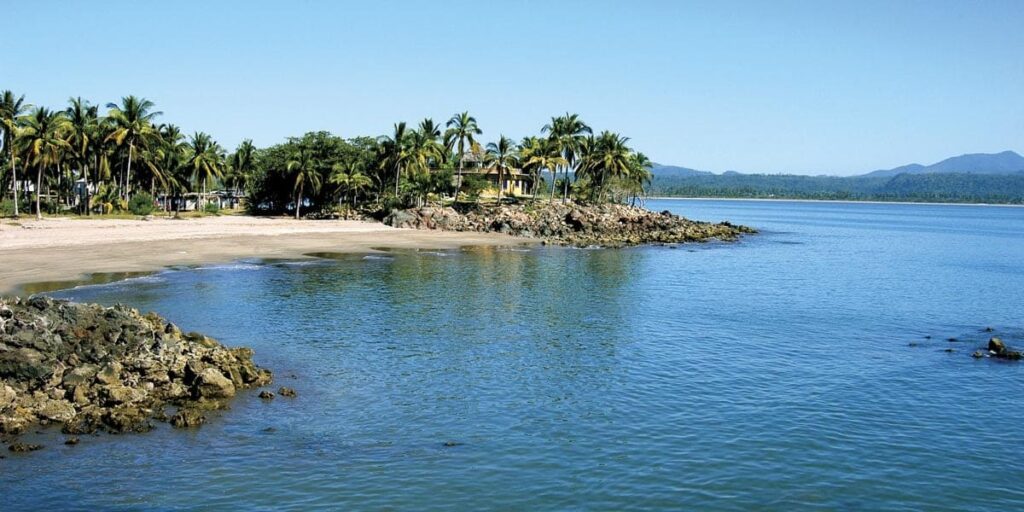 Plage nudiste de Matachen à Nayarit