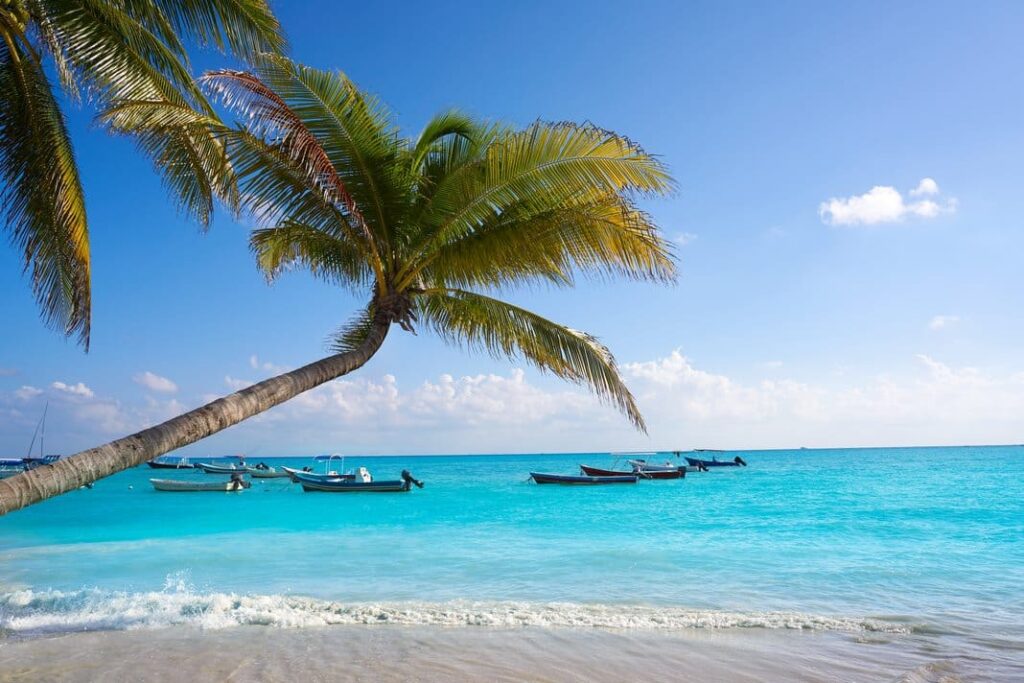 beach-playa-del-carmen (1) Things to do in playa del Carmen: White Sand Beaches