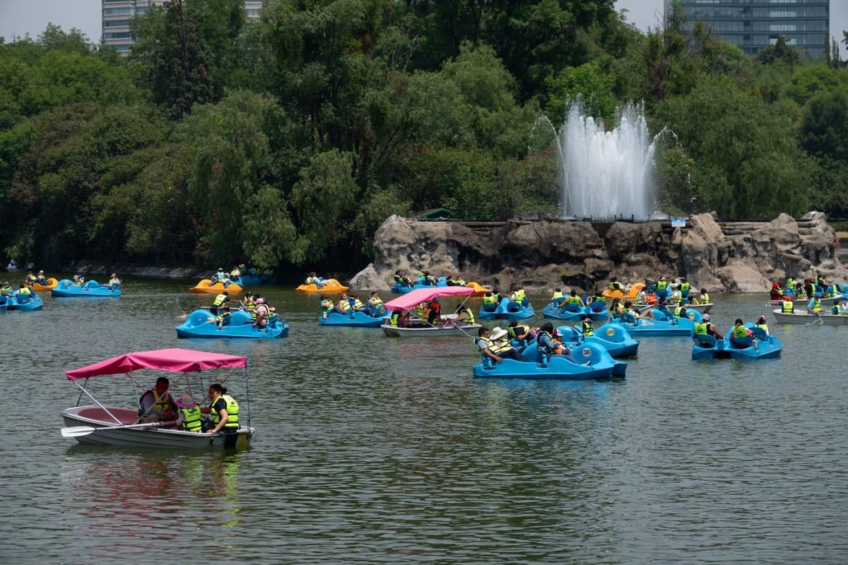 Boat chapultepec Park<br />
